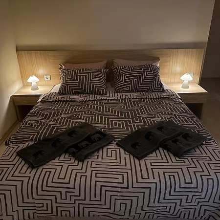 Ys Apartment *