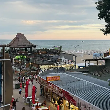 Ys * Sunny Beach